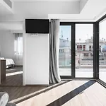 Penthouse Level 8, Nilie Hospitality Mgmt Apartamento