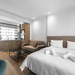 Penthouse Level 8, Nilie Hospitality Mgmt Apartamento