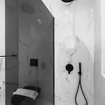 Penthouse Level 8, Nilie Hospitality Mgmt Apartamento *