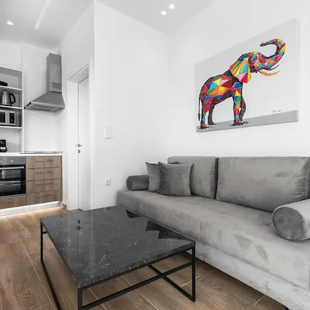 דירה Penthouse Level 8, Nilie Hospitality Mgmt סלוניקי