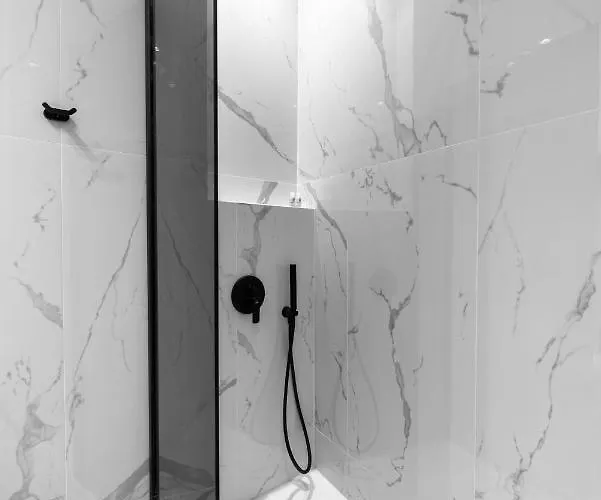 Penthouse Level 8, Nilie Hospitality Mgmt סלוניקי