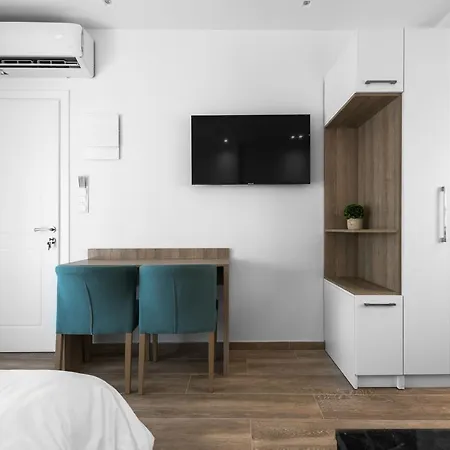 Penthouse Level 8, Nilie Hospitality Mgmt * Thessaloníki