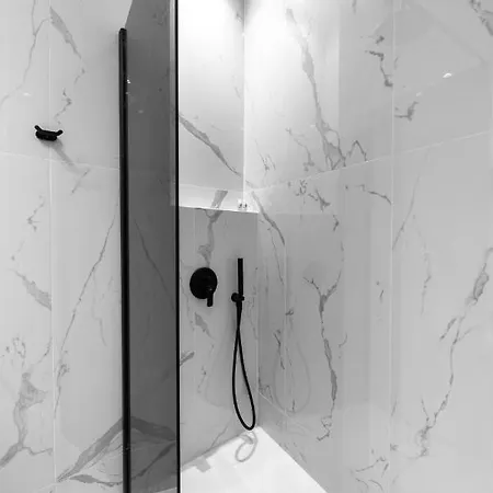 Penthouse Level 8, Nilie Hospitality Mgmt Thessaloníki