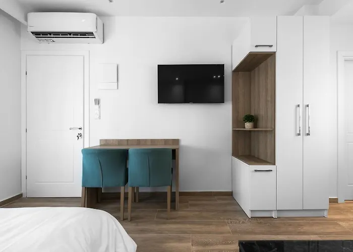 Penthouse Level 8, Nilie Hospitality Mgmt * Thessaloníki